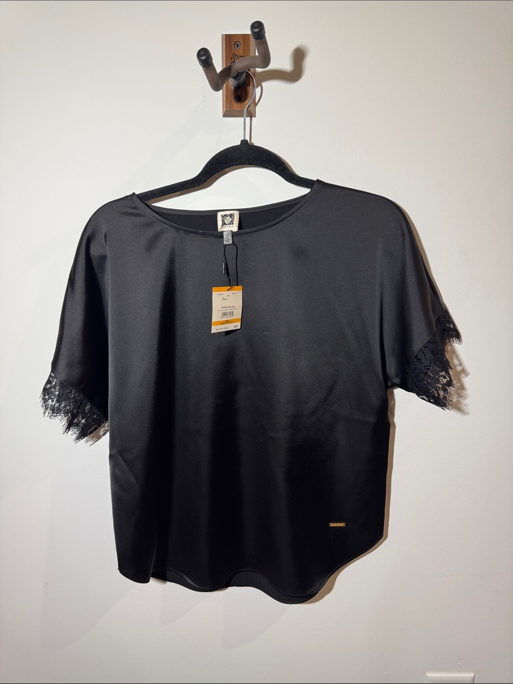 Anne Klein Black Lace-Sleeve Blouse